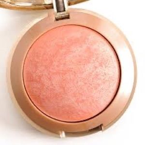 Milani luminoso blush 🍑